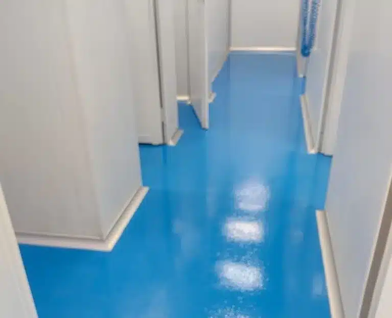 pintura epóxi piso